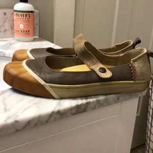 Sorel Sentry Mary Janes